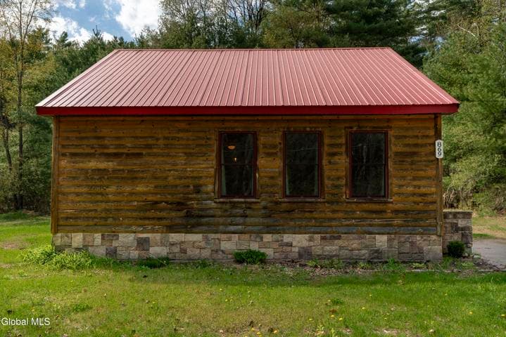 869 Lake Avenue, Lake Luzerne, NY, photo 1