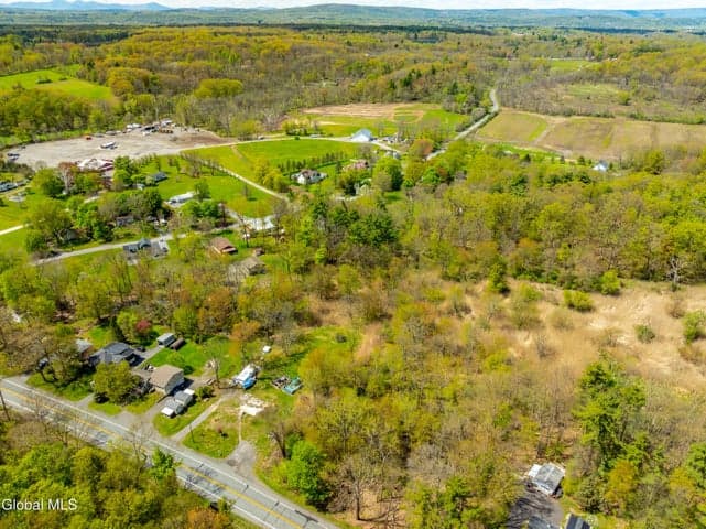 983 River Road, Bethlehem, NY, photo 3