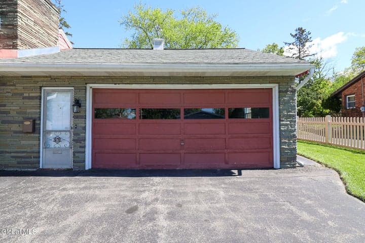 1561 Belmont Avenue, Schenectady, NY, photo 3