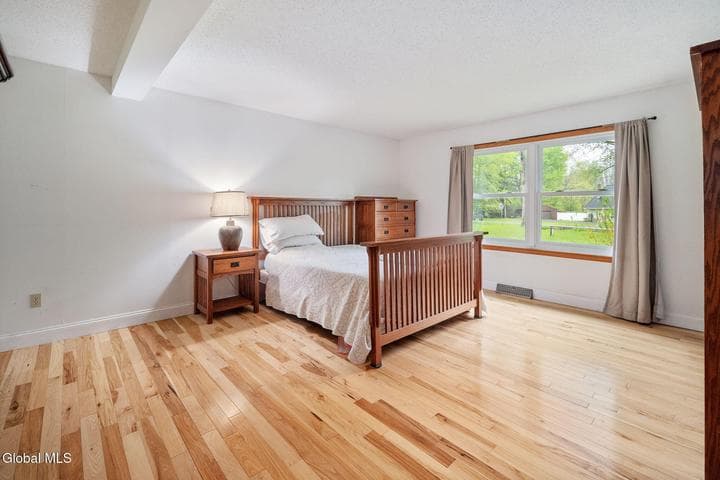 1129 Meadowdale Road, Guilderland, NY, photo 5