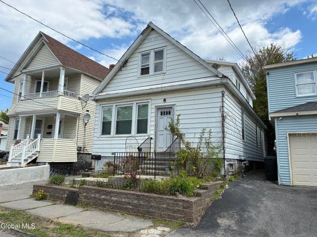 1355 Pleasant Street, Schenectady, NY, photo 2