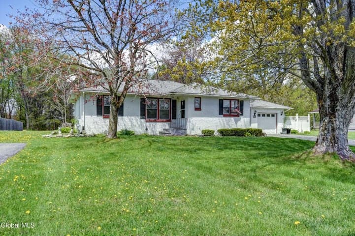 209 County Highway 107, Johnstown, NY, photo 2