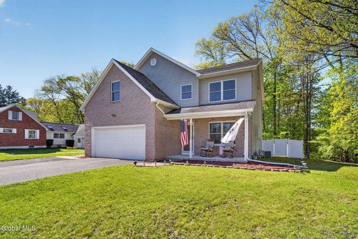 98 Highland Avenue, Rensselaer, NY, photo 2