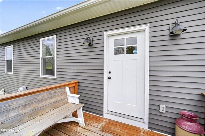 46 Thomson Road, Greenwich, NY, photo 2