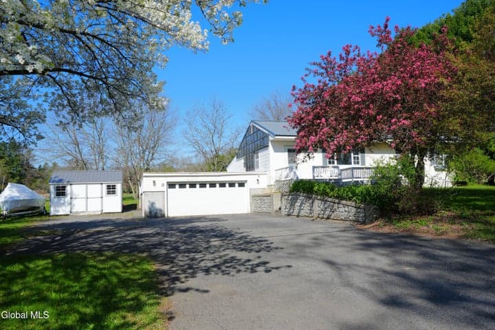 301 Bemis Road, Gloversville, NY, photo 2