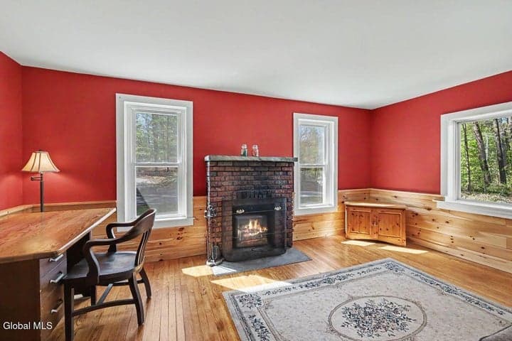 13 Young Road, Middle Grove, NY, photo 3