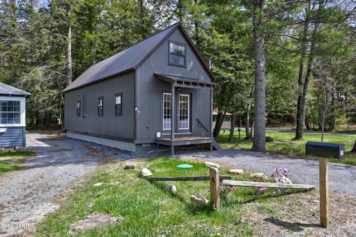 85 Hunt Lake Road, Corinth, NY, photo 2