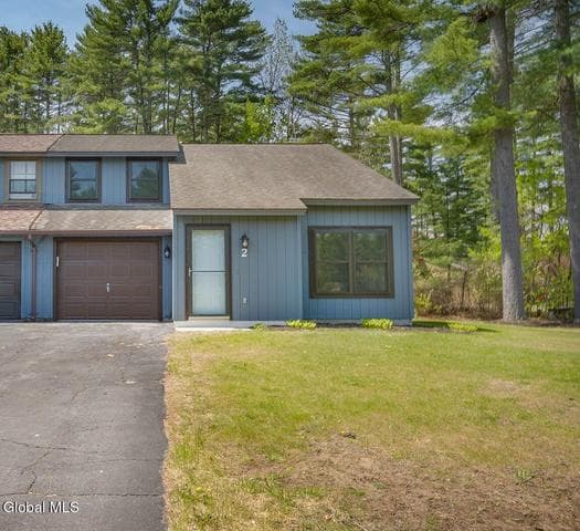 2 Queen Ann Court, Queensbury, NY, photo 1