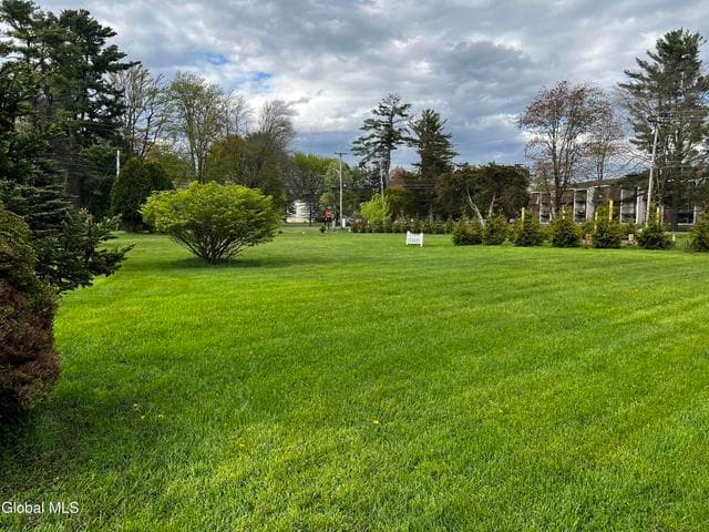 104 Cronin Road, Queensbury, NY, photo 5