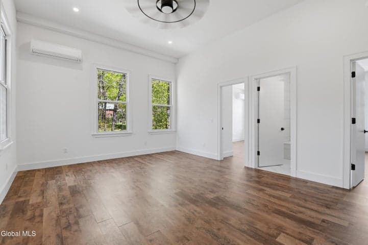 66 Horicon Avenue #2W, Bolton, NY, photo 2