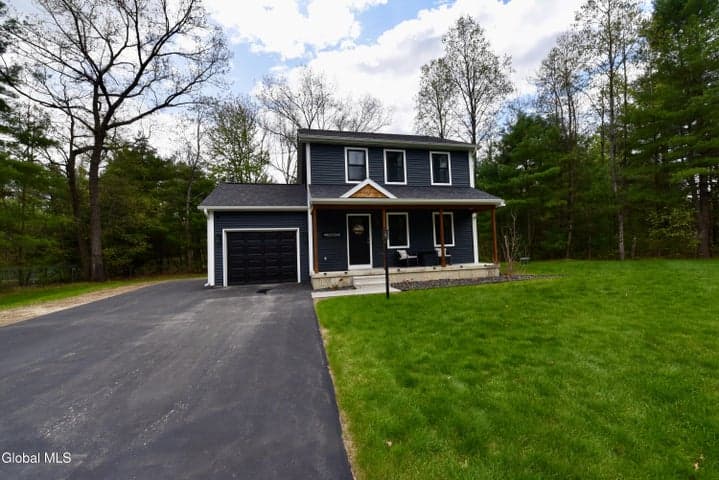 206 Lisa Drive, Moreau, NY, photo 3