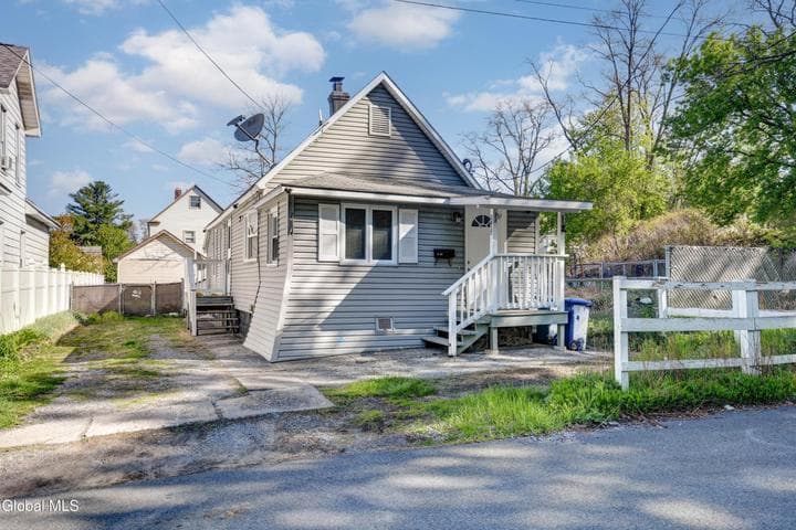 1617 7th Avenue, Schenectady, NY, photo 1