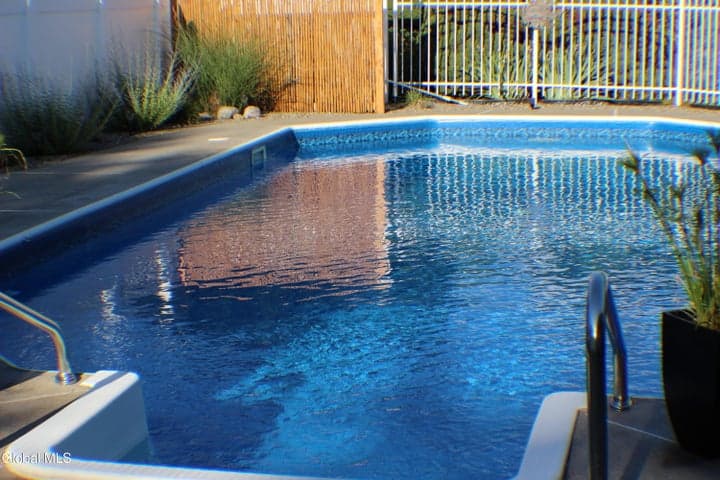 1217 New York 7, Troy, NY, photo 5