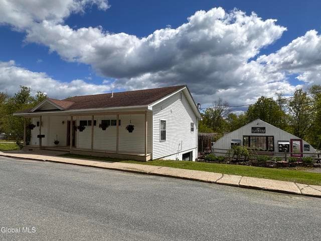 24 Mount Hope Avenue, Ticonderoga, NY, photo 1