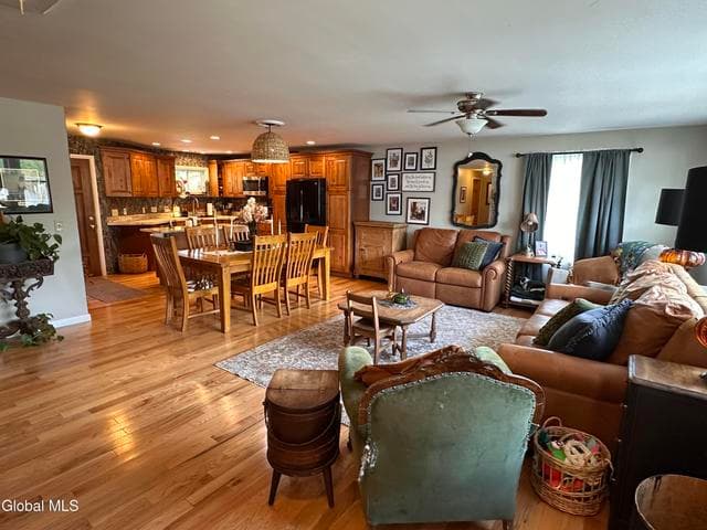 24 Mount Hope Avenue, Ticonderoga, NY, photo 4
