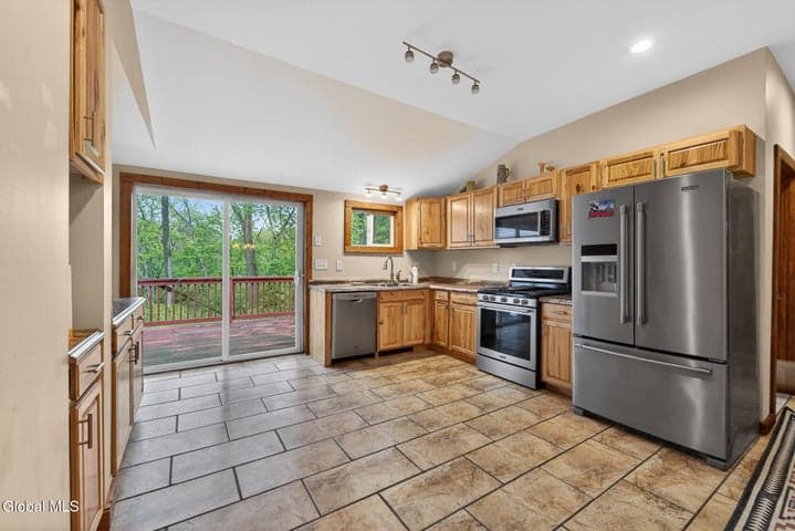 86 Washington Avenue, Coxsackie, NY, photo 4
