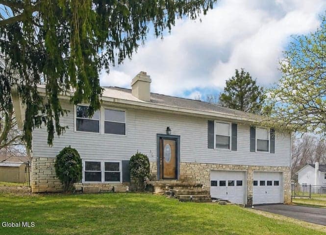 516 Woodburne Drive, Utica, NY, photo 1