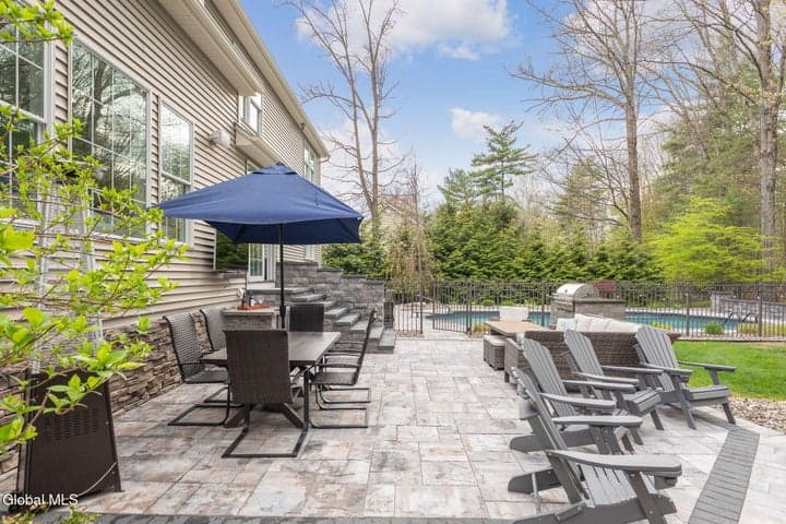 33 Magnolia Drive, Saratoga Springs, NY, photo 3