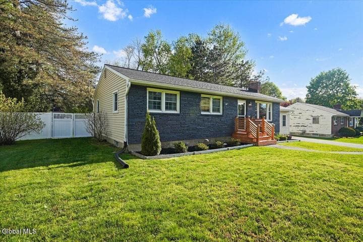 4 Wilson Drive, Glenville, NY, photo 4