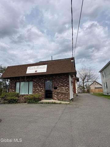 1131 Central Avenue, Colonie, NY, photo 1