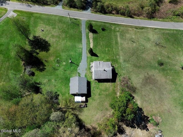 352 Hansen Road, Schaghticoke, NY, photo 3