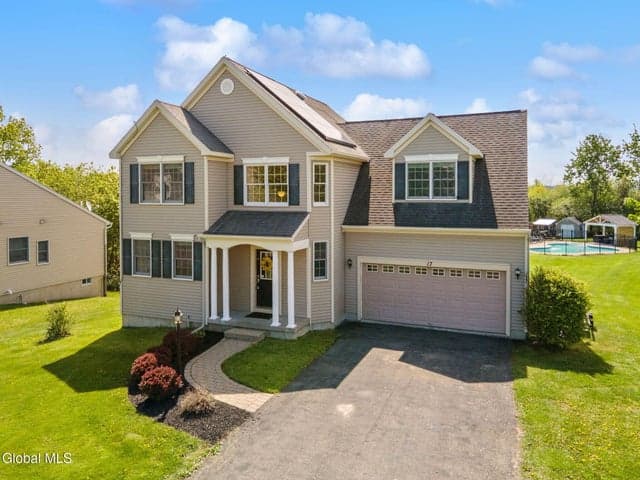 17 Hilltop Drive, Cohoes, NY, photo 1
