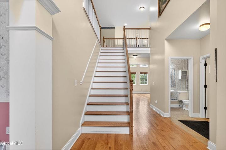 56 Jean Place, Guilderland, NY, photo 2