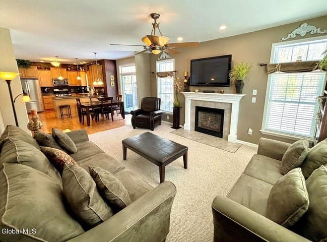 1 Dorothy Lane, Glenville, NY, photo 4