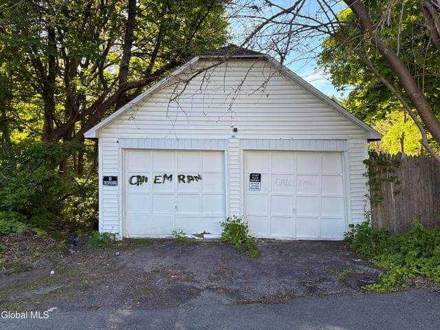 123 Lomasney Avenue, Schenectady, NY, photo 4
