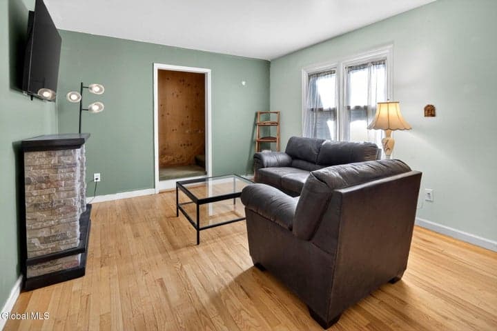 5 Alta Road, Colonie, NY, photo 3