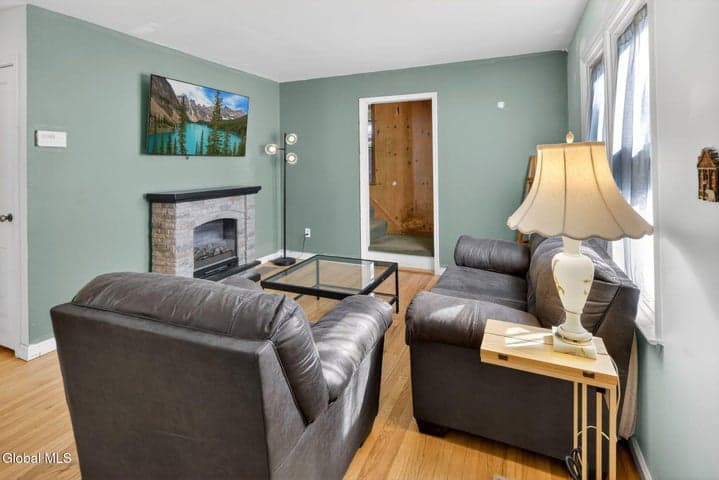 5 Alta Road, Colonie, NY, photo 4