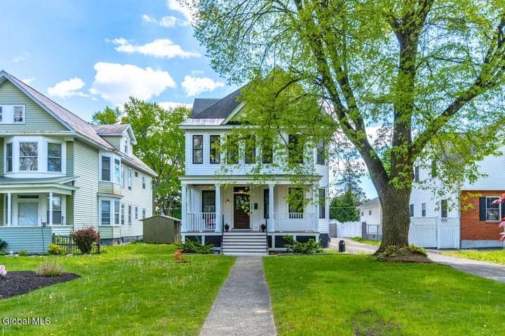 65 Manning Boulevard, Albany, NY, photo 1