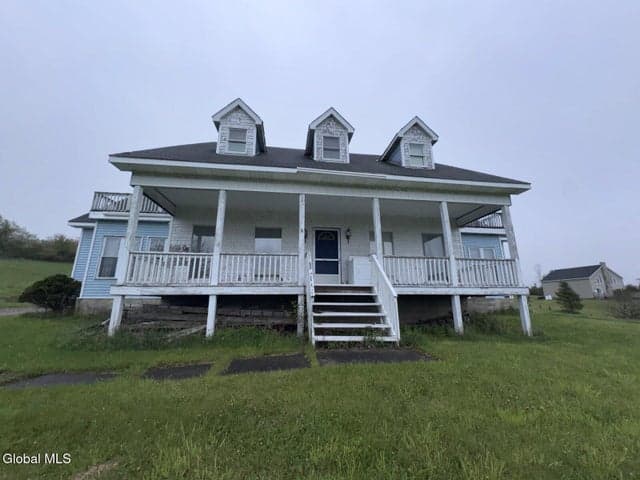 211 Reynolds Road, Fultonville, NY