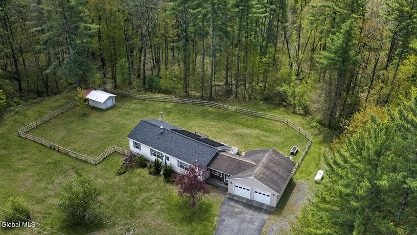9 Duncan Road, Northumberland, NY, photo 2