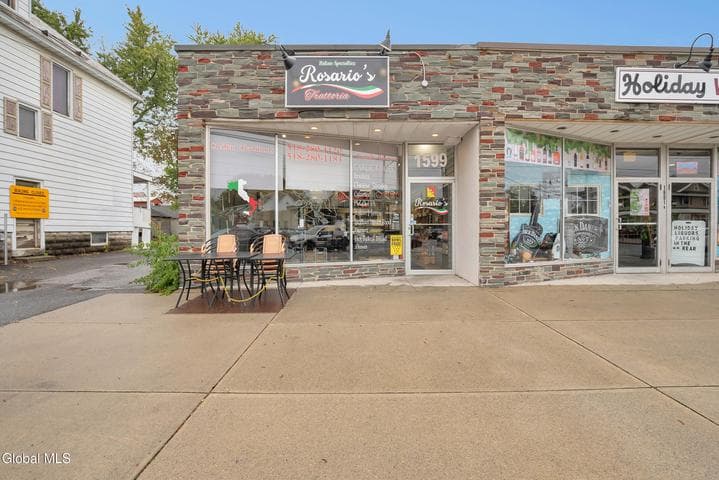 1599 Union Street, Schenectady, NY