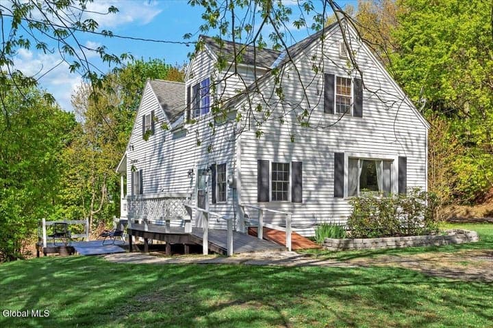 573 Church Street, North Greenbush, NY, photo 1