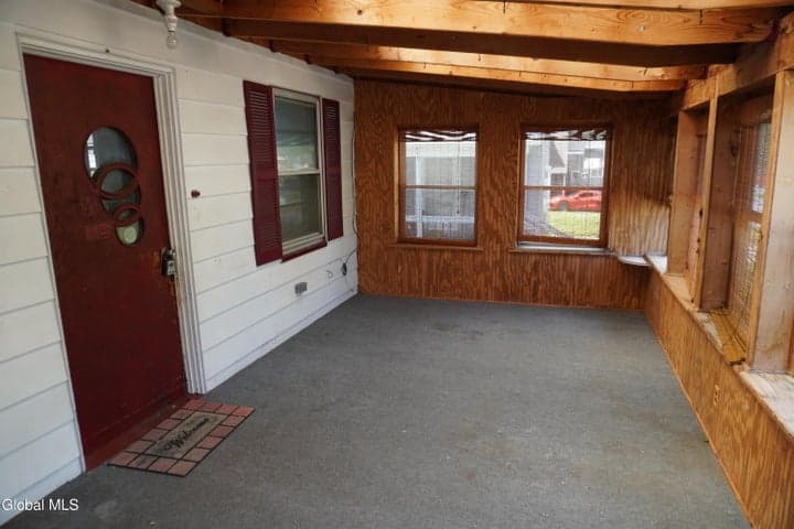 22 3rd Avenue, Hudson Falls, NY, photo 3