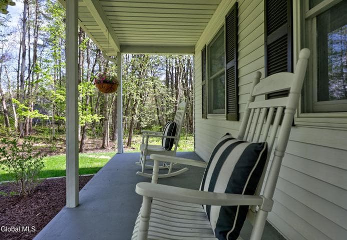 6 Pinebrook Drive, Milton, NY, photo 4