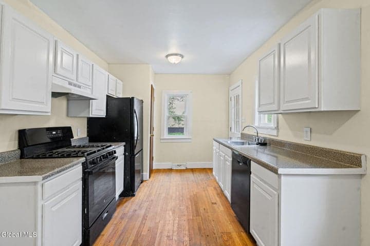 633 Fillmore Avenue, Niskayuna, NY, photo 5