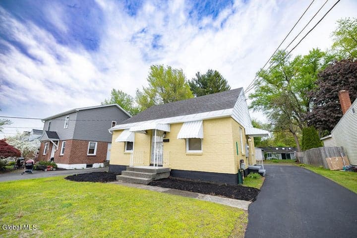 1782 Fiero Avenue, Rotterdam, NY, photo 1