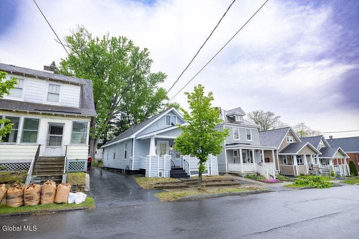 242 Linden Street, Schenectady, NY, photo 4