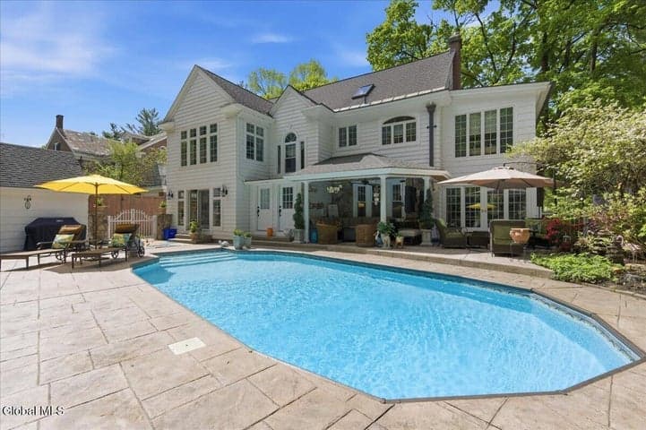 8 Westover Road, Troy, NY, photo 2
