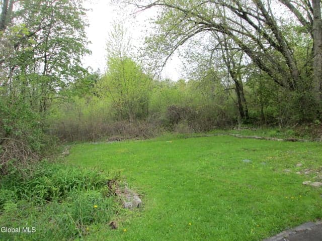 15 Wilson Street, Gloversville, NY, photo 3