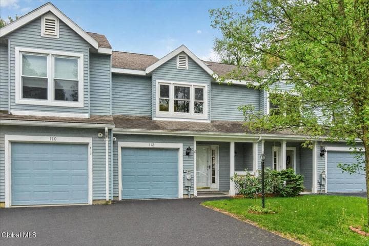 112 Stoney Creek Drive, Clifton Park, NY, photo 1