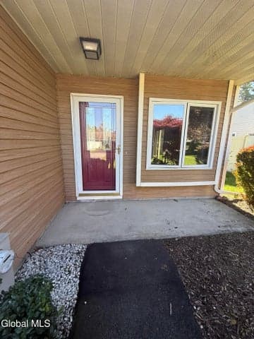 2050 Rosedale Way, Guilderland, NY, photo 3