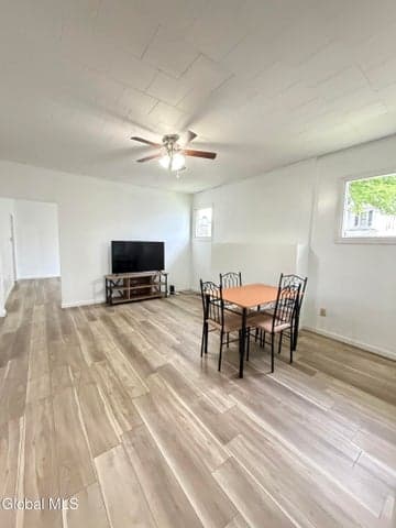 974 Washington Avenue, Albany, NY, photo 2