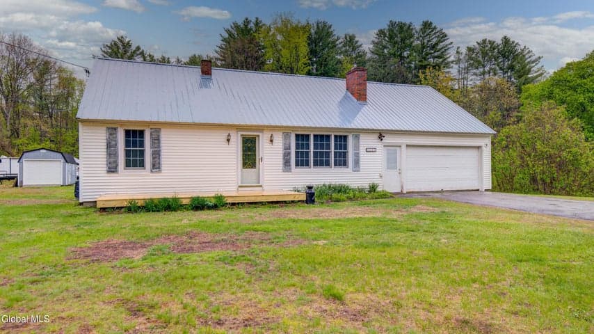 117 Blanchard Road, Gloversville, NY, photo 2