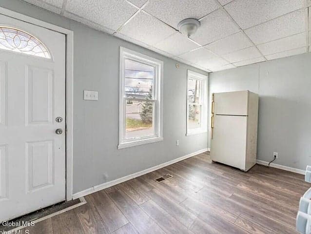 22 Cottage Street, Troy, NY, photo 2