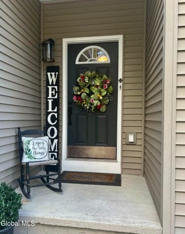 207 E Sunnyside, Queensbury, NY, photo 3