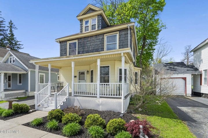 129 Sanders Avenue, Scotia, NY, photo 2